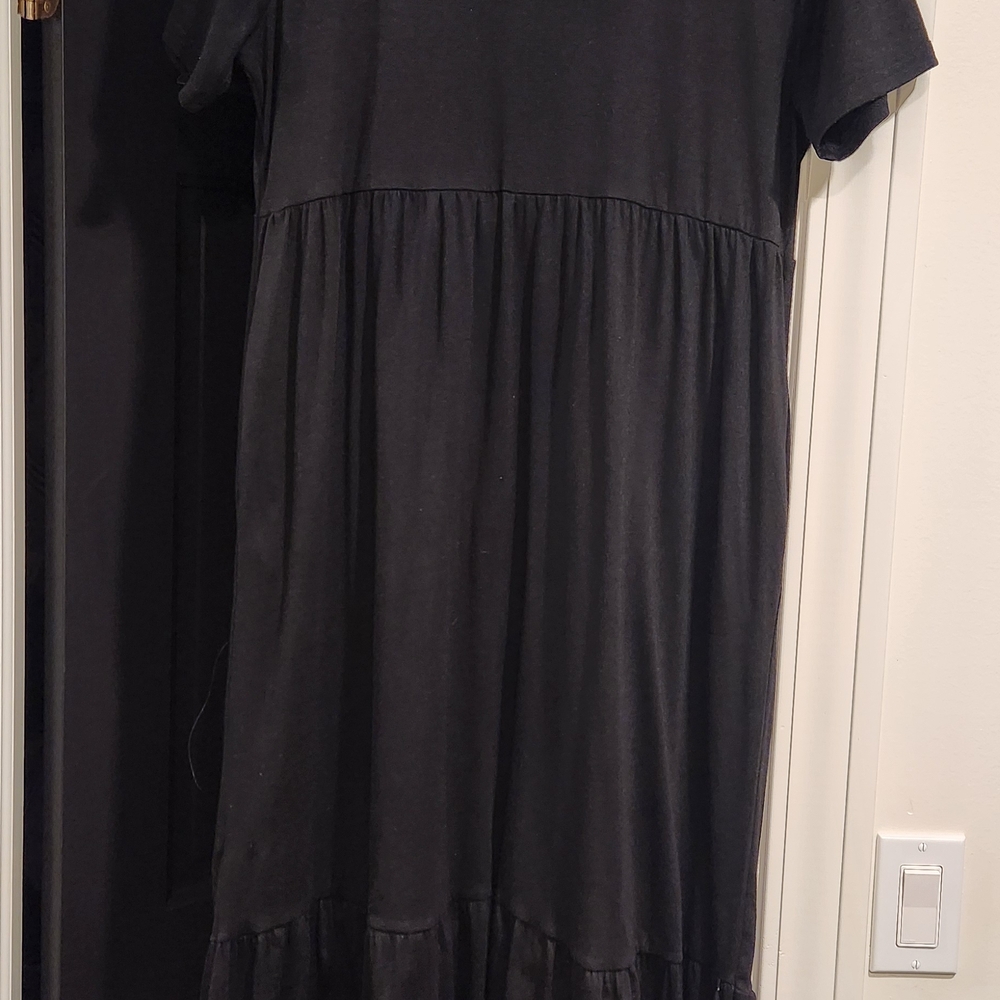 Elegant Black Maxi Dress